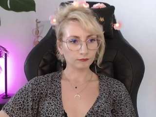 CinderellaMoon live webcam show