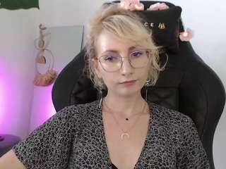 CinderellaMoon live webcam show