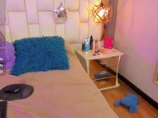 foxxydolce Live Webcam on CamSoda