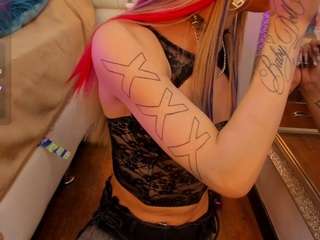 foxxydolce Live Webcam on CamSoda