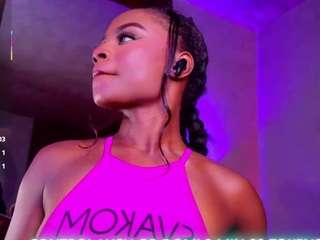 🩷LINSY ADAMS 🩷