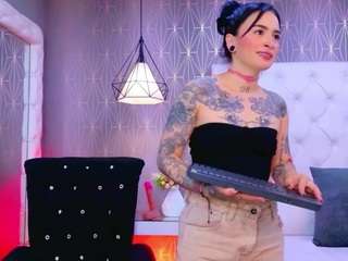 Live webcam model madisonpayton on Soda Cams