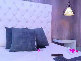 Live webcam model madisonpayton on Soda Cams