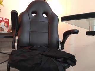 Live webcam model miakarsson on Soda Cams