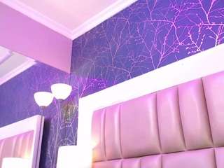 le modèle miakarsson est en webcam porno dans un show sur le site camsoda, il possède les tags suivants: anal,spank,normal,orgasm,pov,role play,sex toys,skinny,squirter,anal toys,strip,striptease,tattoos,teen (18+),toys,young adult,no smoking,naked,lovense,handjob