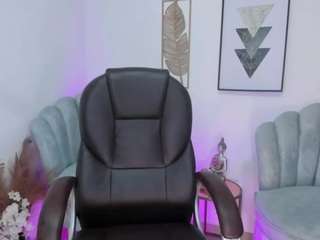 mystic-nova Live Webcam on CamSoda