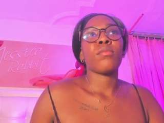 tifanny-055 Live Webcam on CamSoda