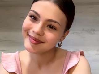 Live webcam model traciefruman on Soda Cams