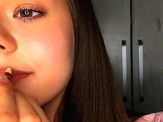 traciefruman live cam profile