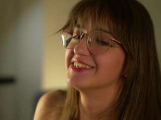 Live webcam model aleasefontenelle on Soda Cams