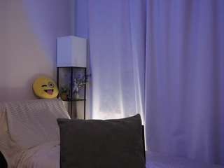 aleasefontenelle's live room