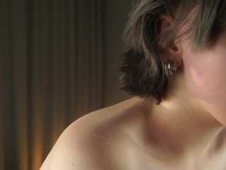 Live cam show with AndreaStranahan