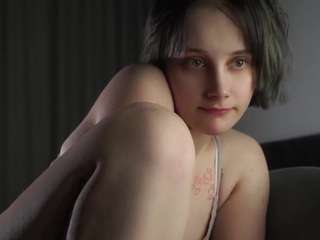 Andreastranahan's cam show statistics and live stream