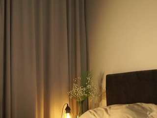 AndreaStranahan live cam preview
