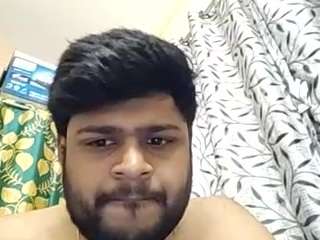 cuteguyy Live Webcam on CamSoda