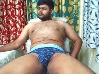 CuteGuyy live webcam show