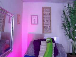 dakota-moon live cam profile