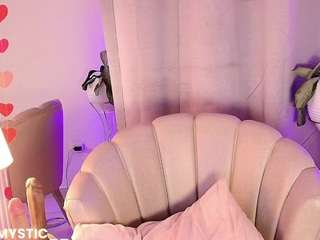 mia-mystic webcam