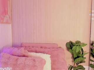 mia-mystic