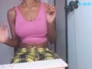 skynlikehenny1 webcam