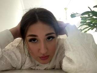 Live webcam model temikamcginity on Soda Cams