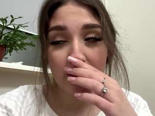 Live webcam model temikamcginity on Soda Cams