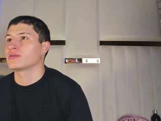 angelaandanllelo webcam