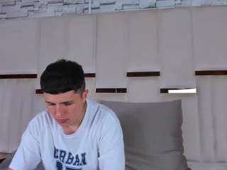 angelaandanllelo