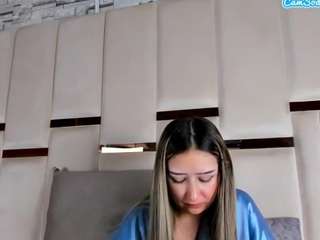 angelaandanllelo Live Webcam on CamSoda