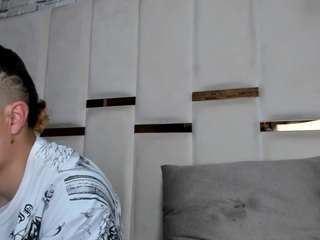 AngelaAndAnllelo
