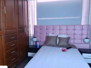 shaymilleer's CamSoda show and profile