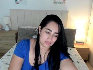 kim_latinhot