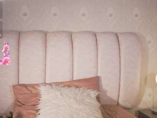 le modèle alinnajohnson est en webcam porno dans un show sur le site camsoda, il possède les tags suivants: anal toys,ass clapping,blowjob,body massage,brown eyes,butt plug,cowgirl,cum on pussy,large tits,no drinking,tattoos,brown hair,curvy,hd