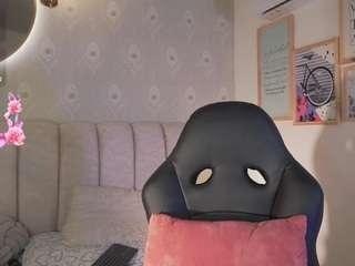 AlinnaJohnson