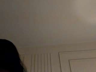 Live webcam model arianaa-cooper on Soda Cams