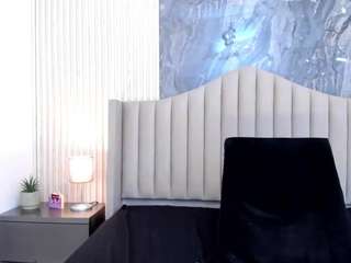 arianaa-cooper Live Webcam on CamSoda