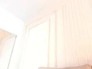 le modèle arianaa-cooper est en webcam porno dans un show sur le site camsoda, il possède les tags suivants: amateur,pussy,jerk off instruction,lingerie,lovense,lush,masturbate,naked,no smoking,orgasm,ride,gape,roleplay,sex toys,shaved pussy,spank,squirter,tattoos,teen (18+),toys