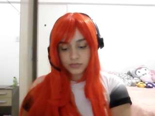 Live webcam model camimikkelsen on Soda Cams