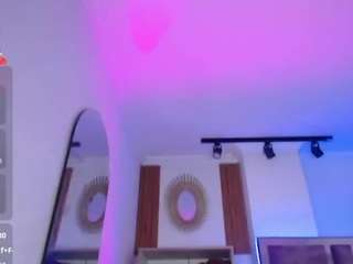 charlotte-miles's live room