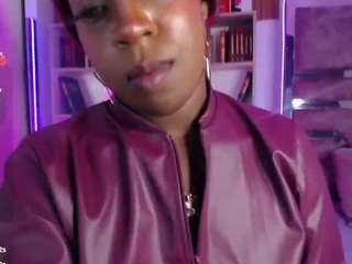 Charlotte-miles live webcam show