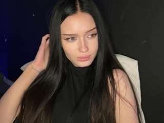 emasivert Live Webcam on CamSoda