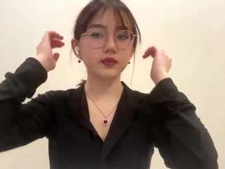 Live webcam model georgianawaiden on Soda Cams