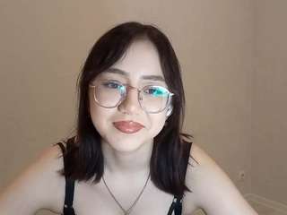 le modèle georgianawaiden est en webcam porno dans un show sur le site camsoda, il possède les tags suivants: anal,skinny,nature,no drinking,no smoking,orgasm,public,pussy,sexting,sexy,shaved pussy,spank,full nudity,squirter,strip,striptease,tattoos,tease,teen 18,thick