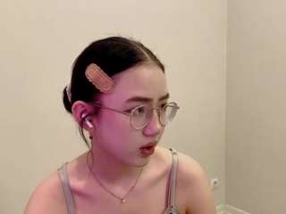 Questo modello è in diretta ora. georgianawaiden