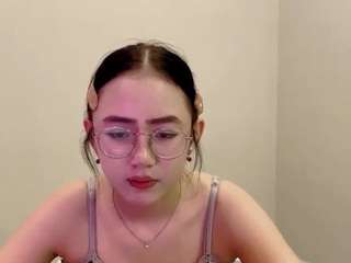 Questo modello è in diretta ora. georgianawaiden