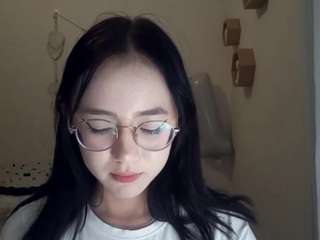 Roxie live webcam show