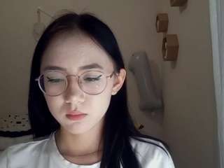 Roxie live webcam show