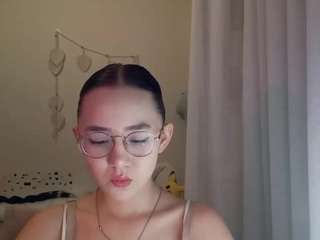 Roxie live webcam show