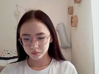 Roxie live webcam show