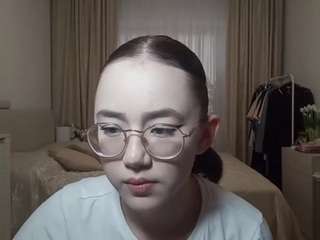 Roxie live webcam show